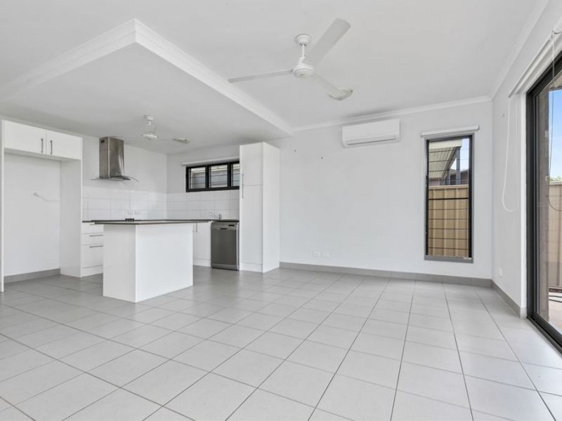 17/10 Damascene Crescent, Bellamack NT 0832