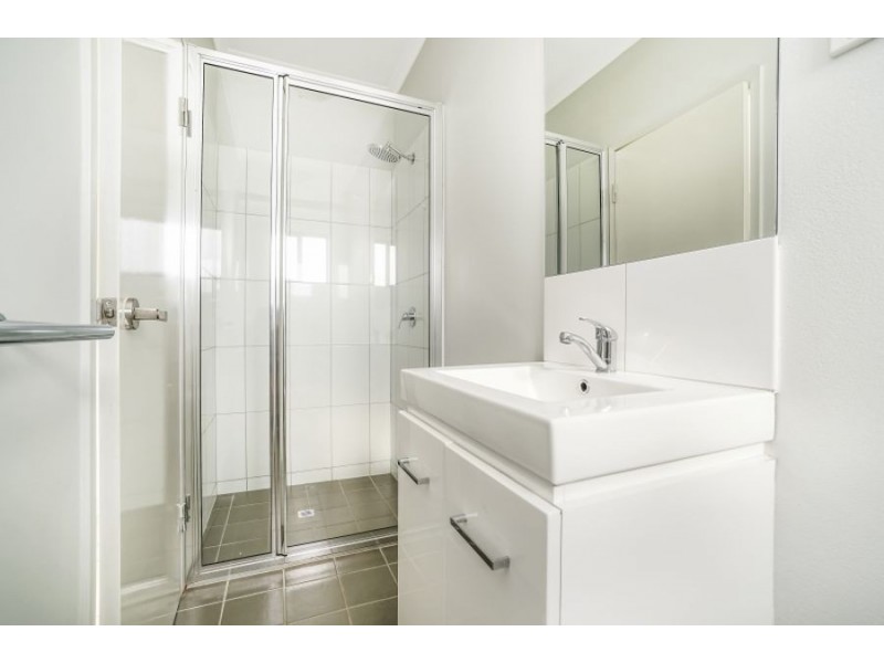 2/15 Hodge Street, Johnston NT 0832