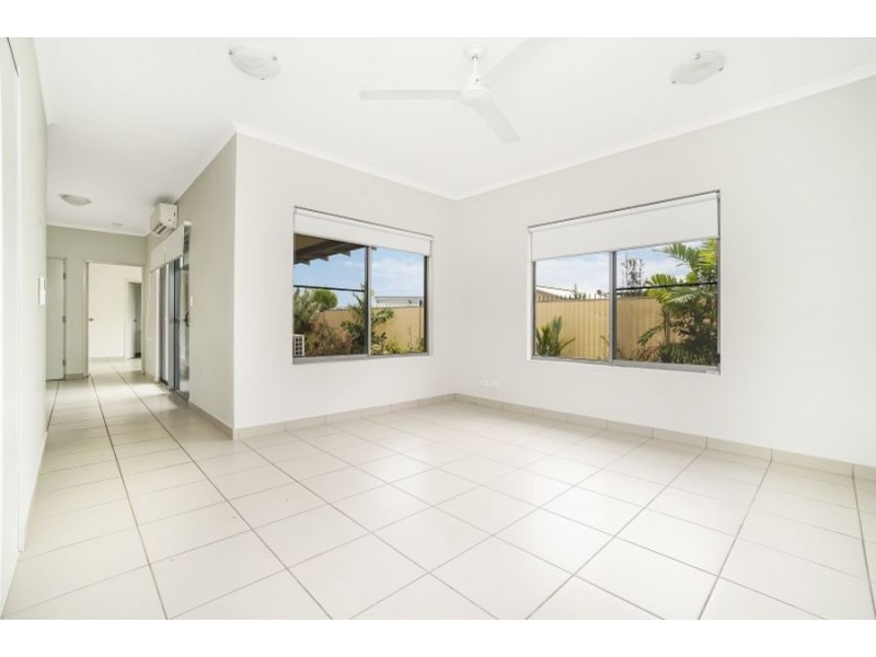 2/15 Hodge Street, Johnston NT 0832