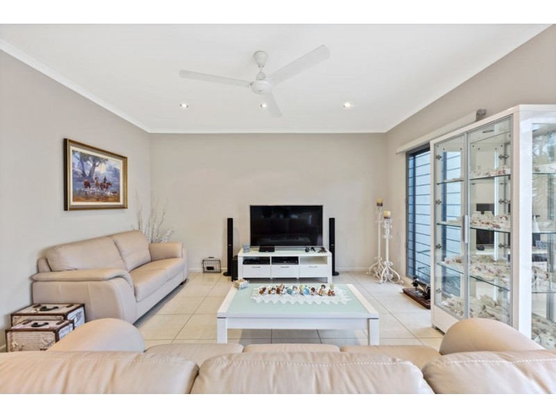 15 125 Dickward Drive, Coconut Grove NT 0810