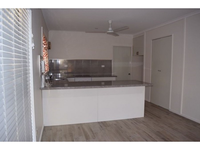 4 Strawbridge Cres, Moulden NT 0830