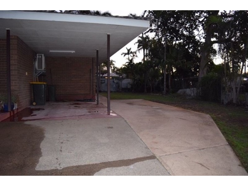 4 Strawbridge Cres, Moulden NT 0830