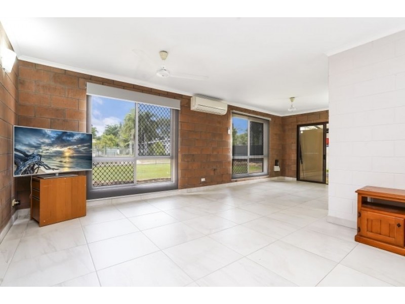 18 Buckland Court, Moulden NT 0830