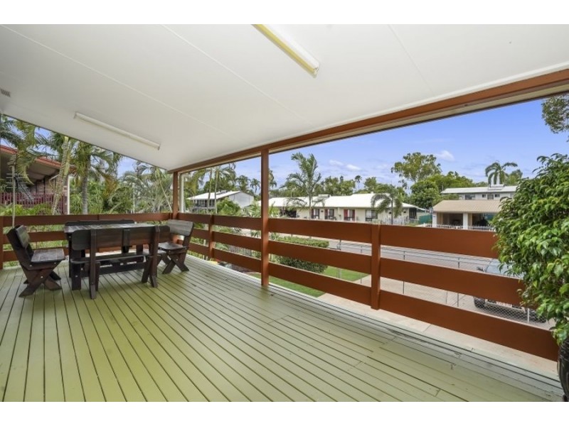 35 Mullamulla Circuit, Karama NT 0812