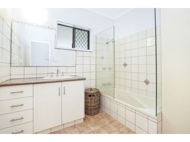 35 Mullamulla Circuit, Karama NT 0812