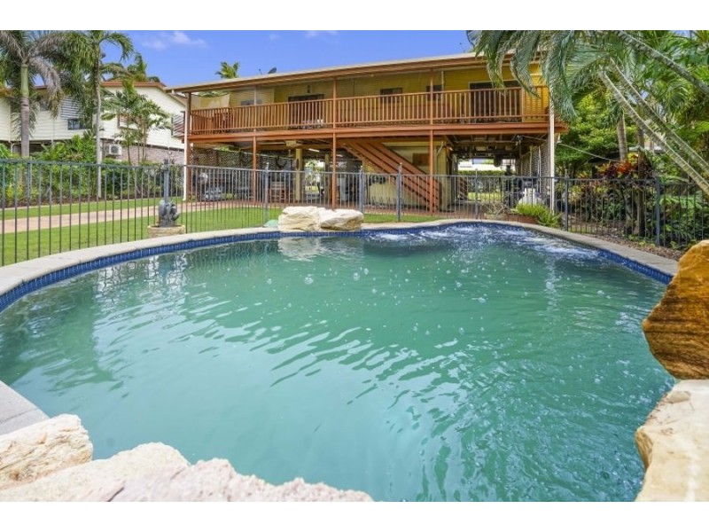 35 Mullamulla Circuit, Karama NT 0812