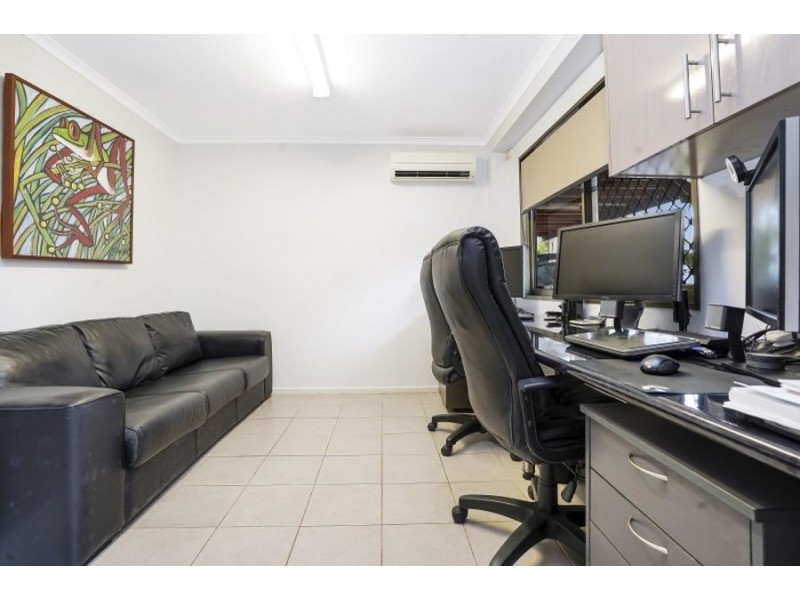 35 Mullamulla Circuit, Karama NT 0812