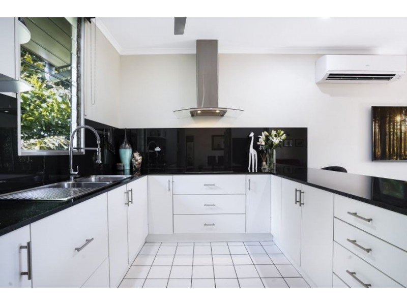 2 Moody Court, Malak NT 0812