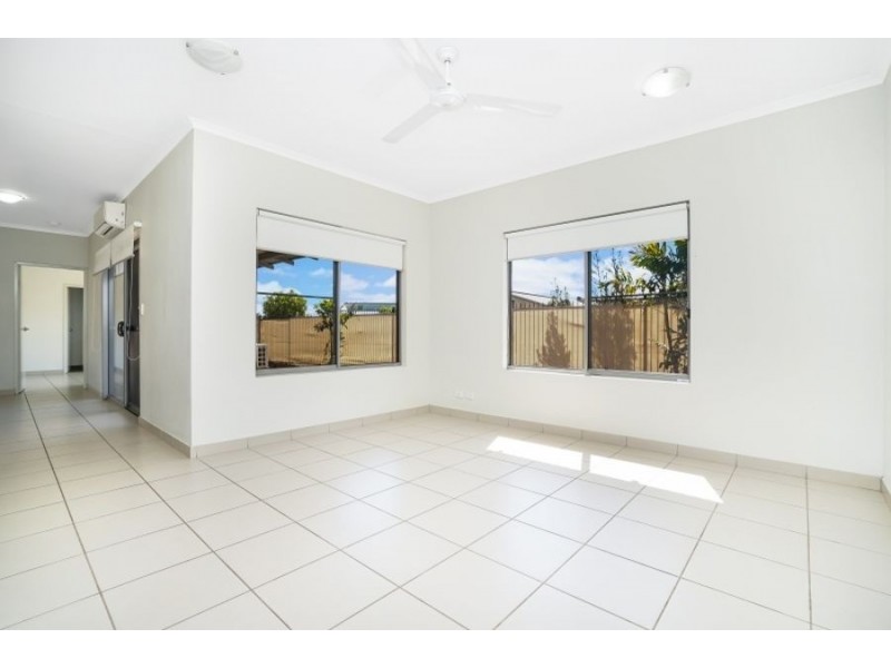 2/15 Hodge Street, Johnston NT 0832