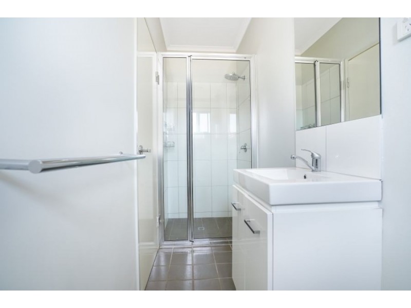 2/15 Hodge Street, Johnston NT 0832