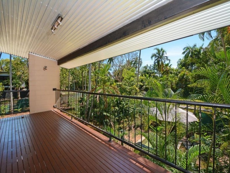 52 Darwent Street, Malak NT 0812