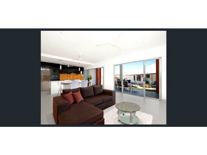 2/8 Angel Road, Johnston NT 0832