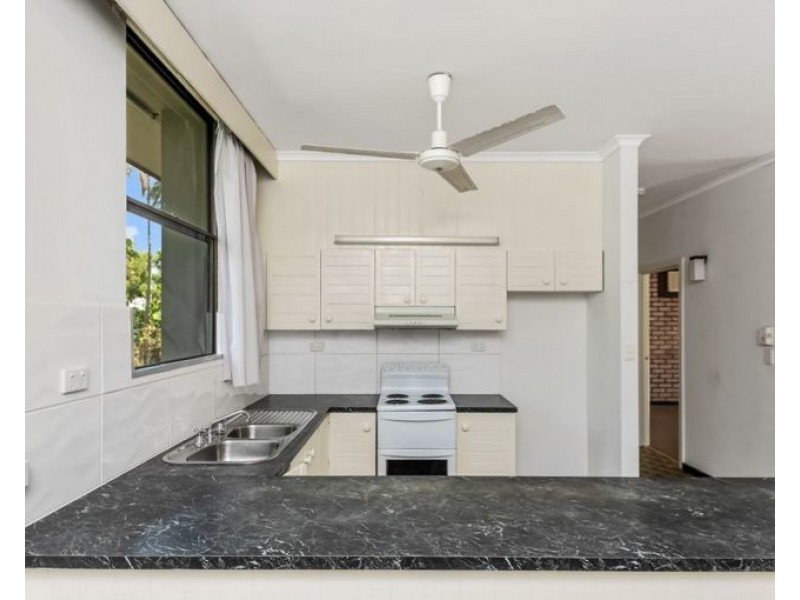 1/10 Sandalwood street, Nightcliff NT 0810