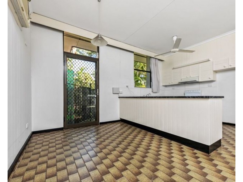1/10 Sandalwood street, Nightcliff NT 0810