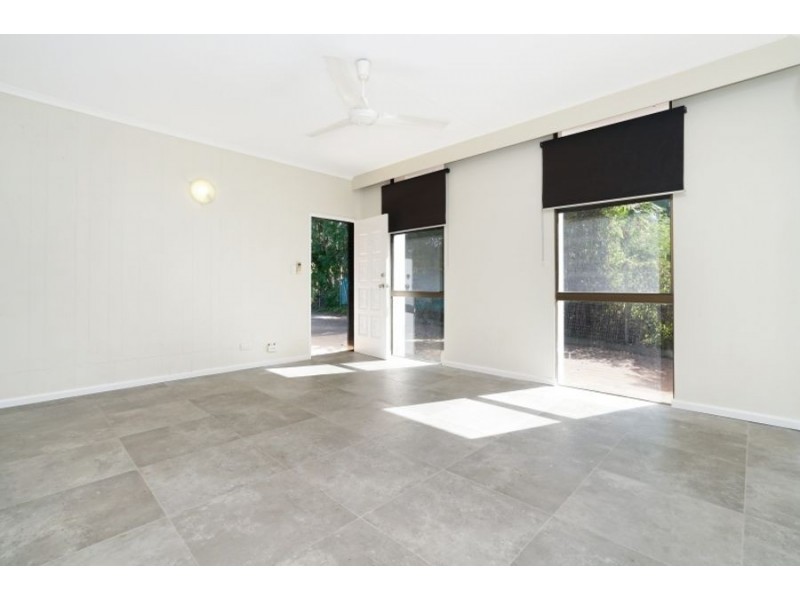 2/10 Sandalwood Street, Nightcliff NT 0810
