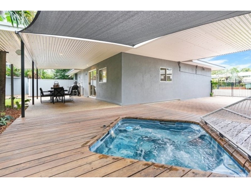 25 Yeadon Circuit, Moil NT 0810