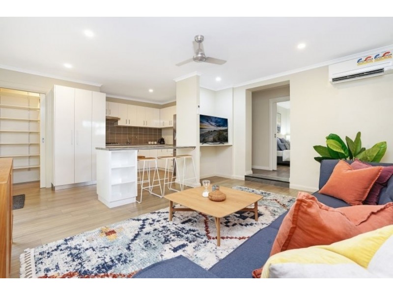 25 Yeadon Circuit, Moil NT 0810