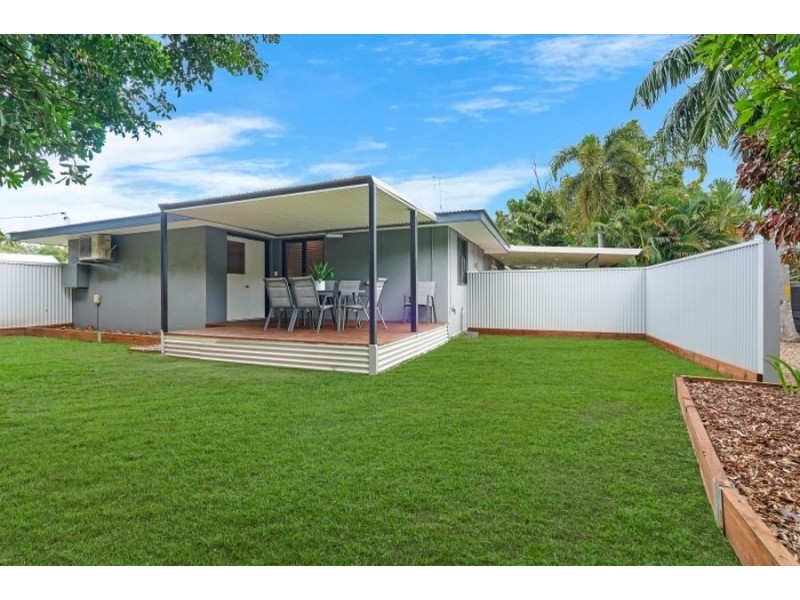 25 Yeadon Circuit, Moil NT 0810