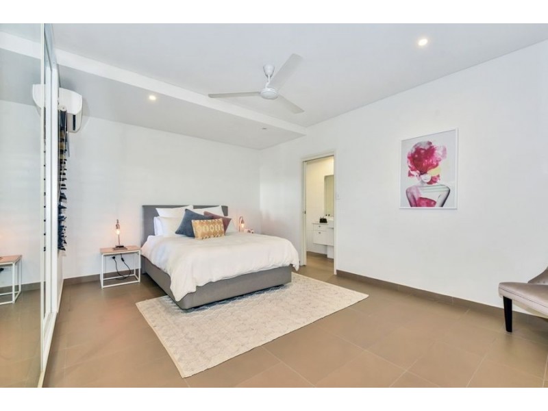 8/13 Somerville Gardens, Parap NT 0820