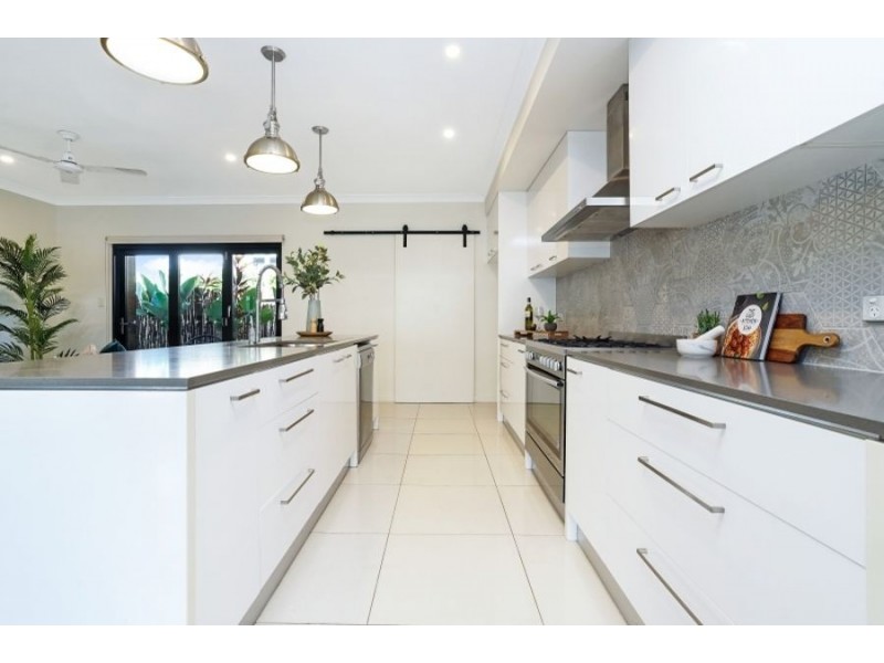 40 Asche Street, Muirhead NT 0810