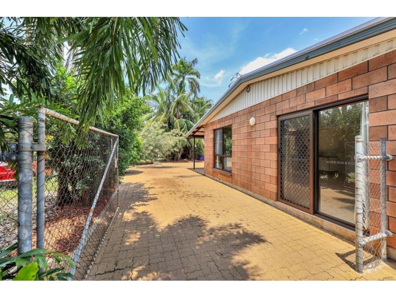 9 Wiesener Court, Woodroffe NT 0830