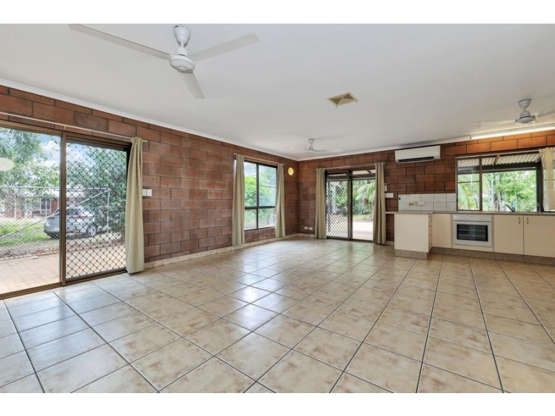 9 Wiesener Court, Woodroffe NT 0830