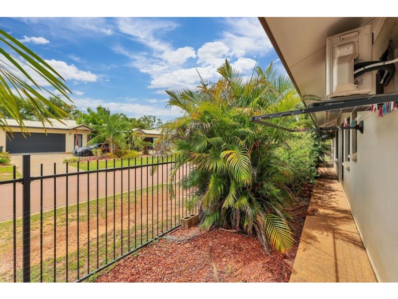 40 Antonino Drive, Rosebery NT 0832