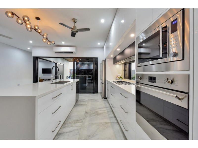 12 Reuben Avenue, Berrimah NT 0828