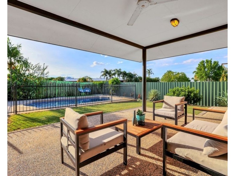 Rosebery NT 0832