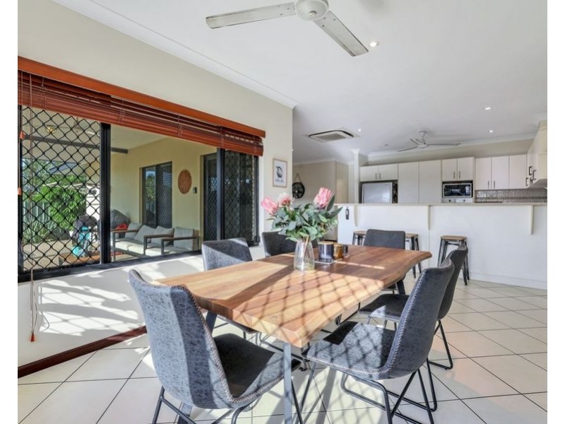 Rosebery NT 0832