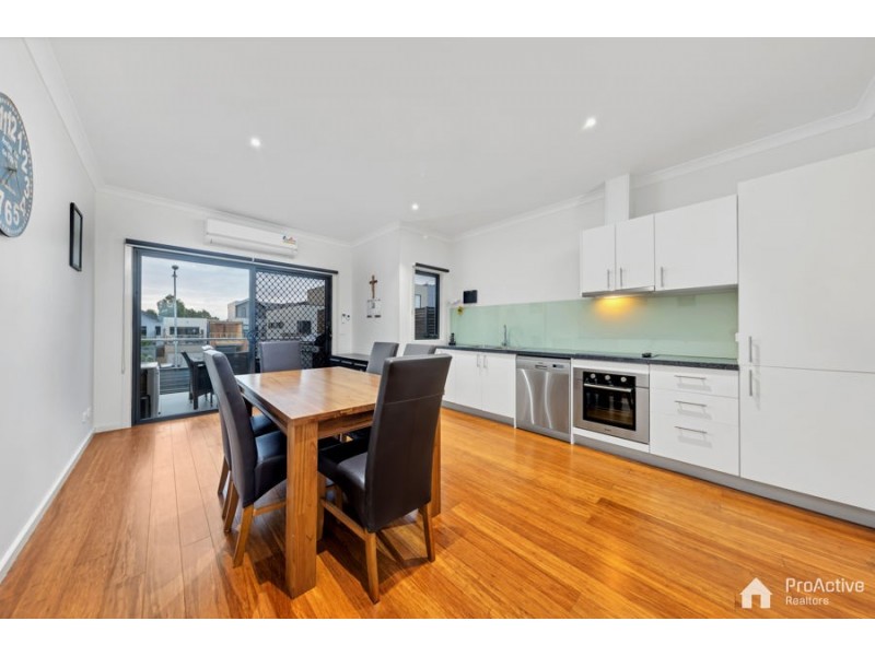 11A Huntington Drive, Craigieburn VIC 3064