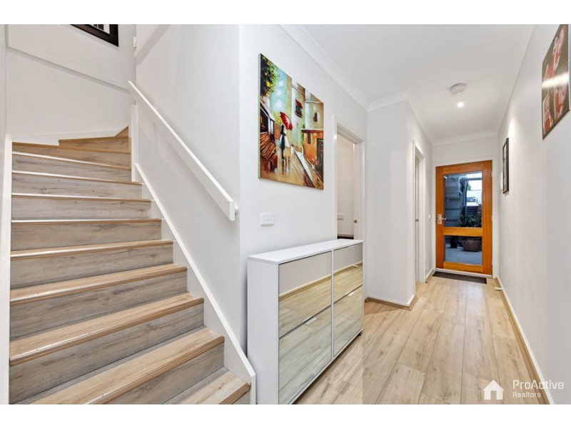 11A Huntington Drive, Craigieburn VIC 3064