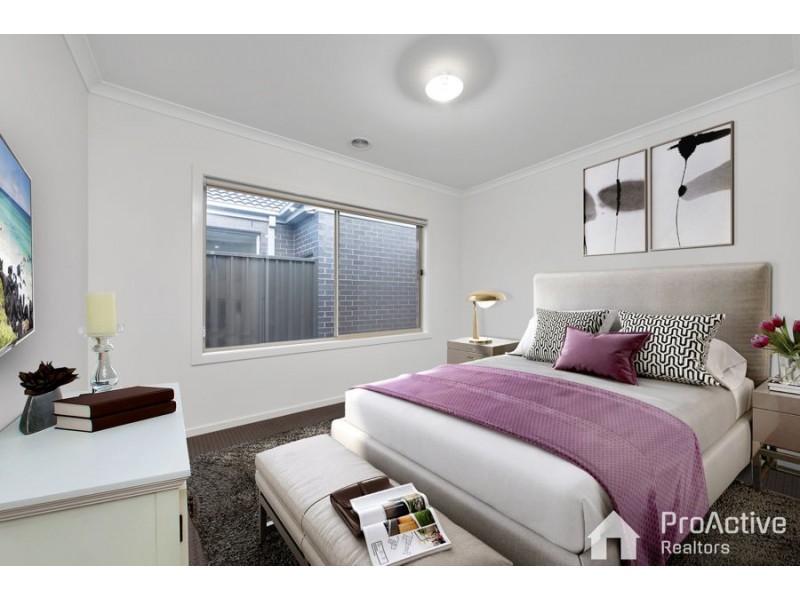 142 Champion Parade, Craigieburn VIC 3064