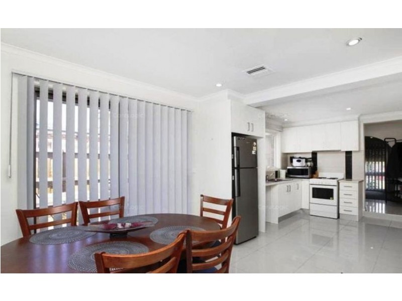 53 CHILDS ST, Melton South VIC 3338