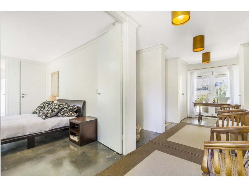 4 Nautical Court, Yanchep WA 6035