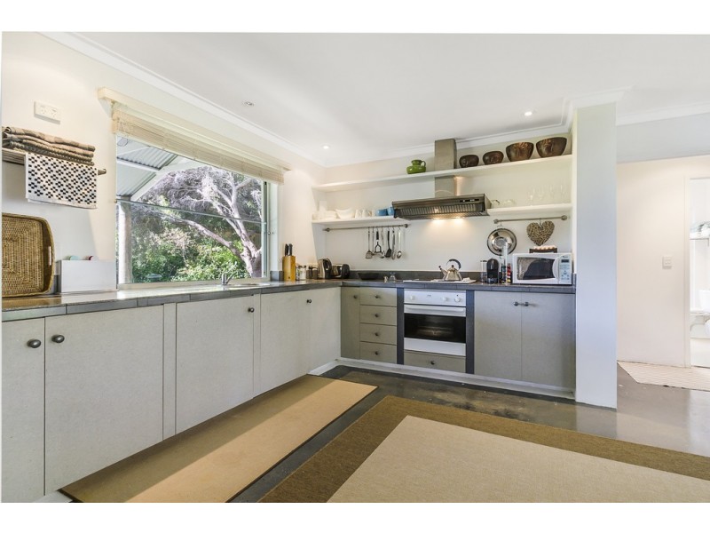 4 Nautical Court, Yanchep WA 6035