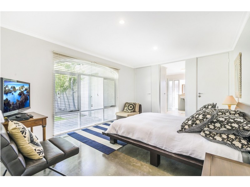 4 Nautical Court, Yanchep WA 6035