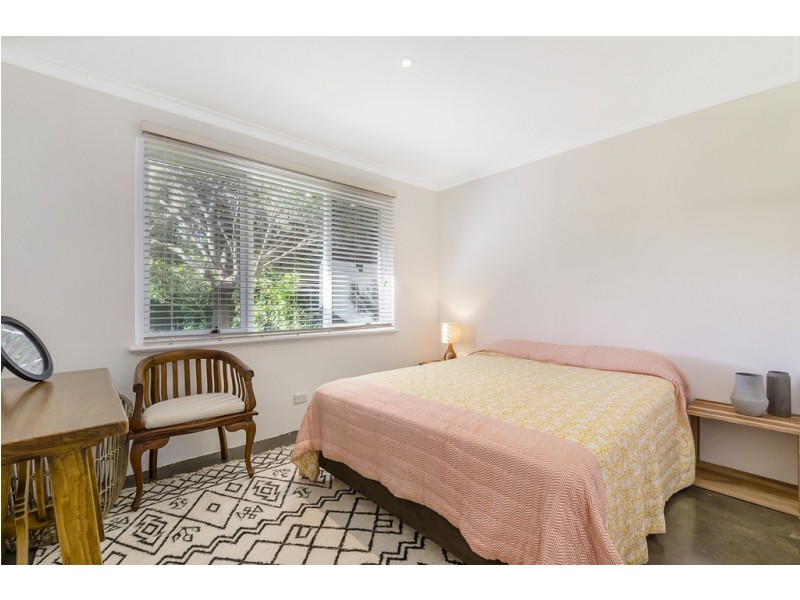 4 Nautical Court, Yanchep WA 6035