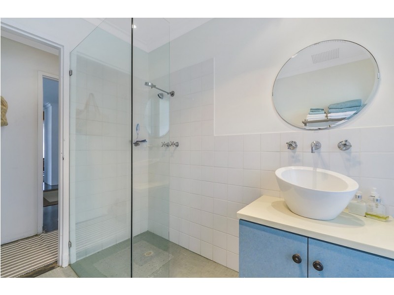 4 Nautical Court, Yanchep WA 6035