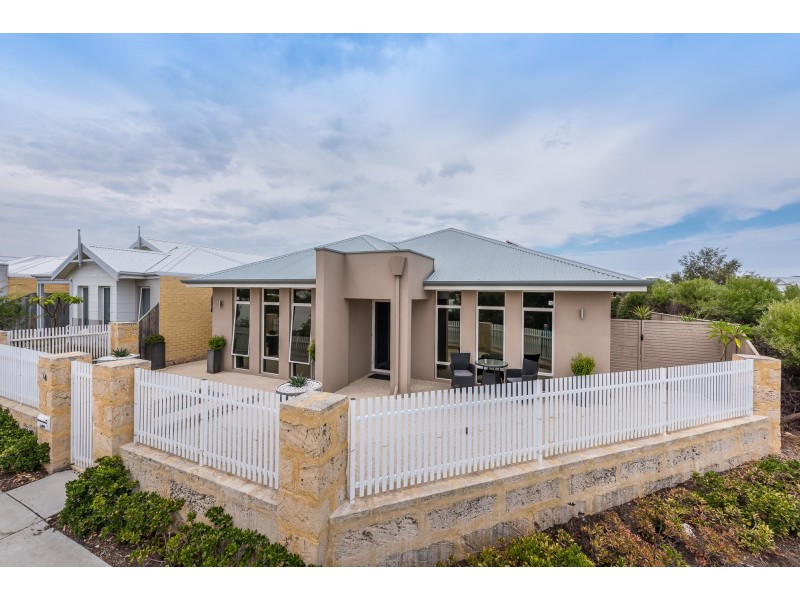 74 Lookout Drive, Yanchep WA 6035