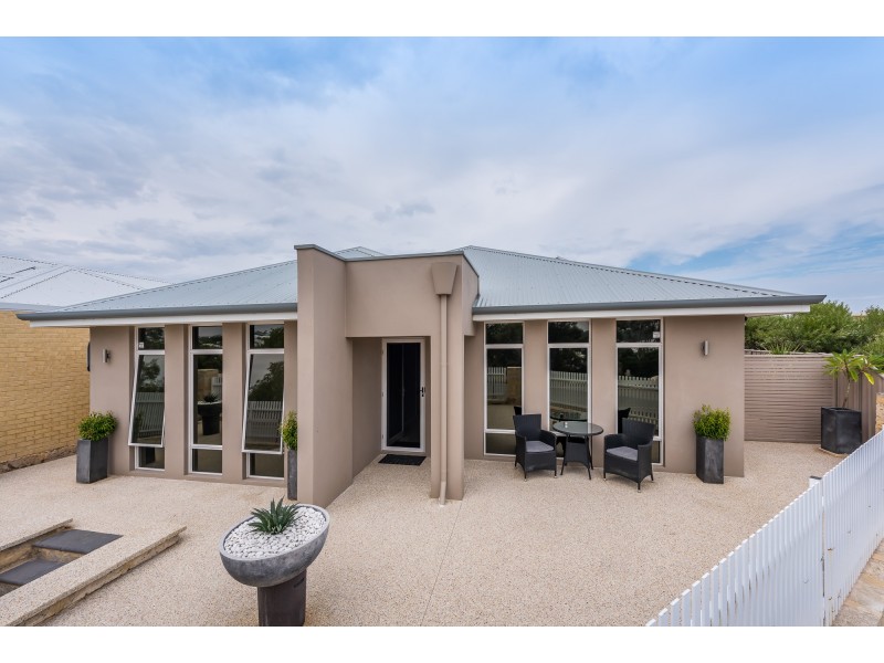 74 Lookout Drive, Yanchep WA 6035