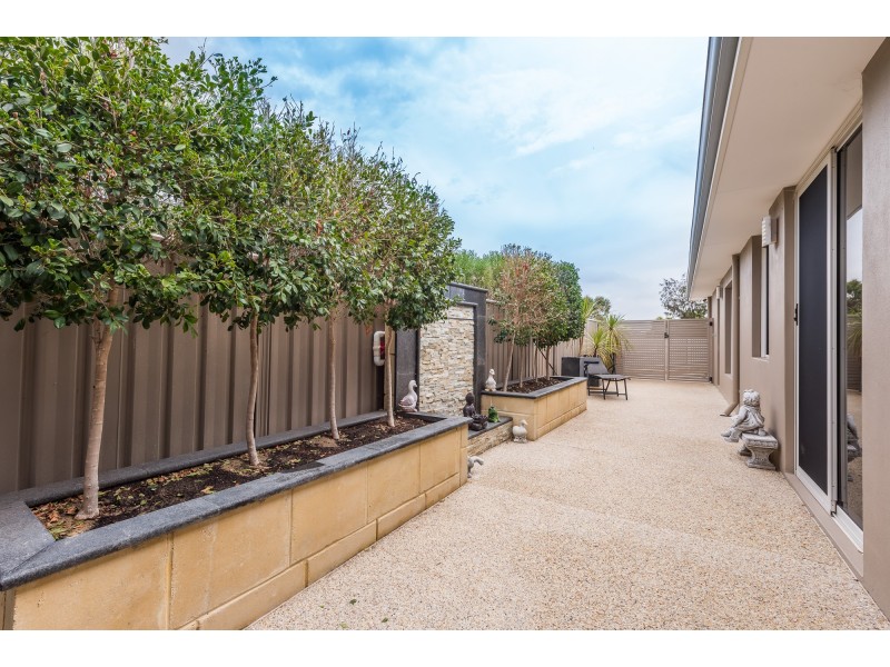 74 Lookout Drive, Yanchep WA 6035