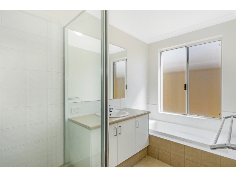 9 Karril Turn, Yanchep WA 6035