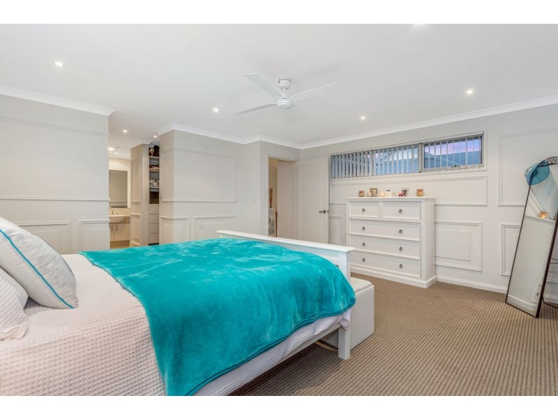 4 Sunny Close, Yanchep WA 6035