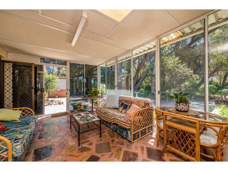 6 Nautical Court, Yanchep WA 6035