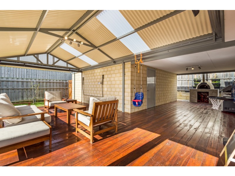 44 Tinsel Street, Yanchep WA 6035