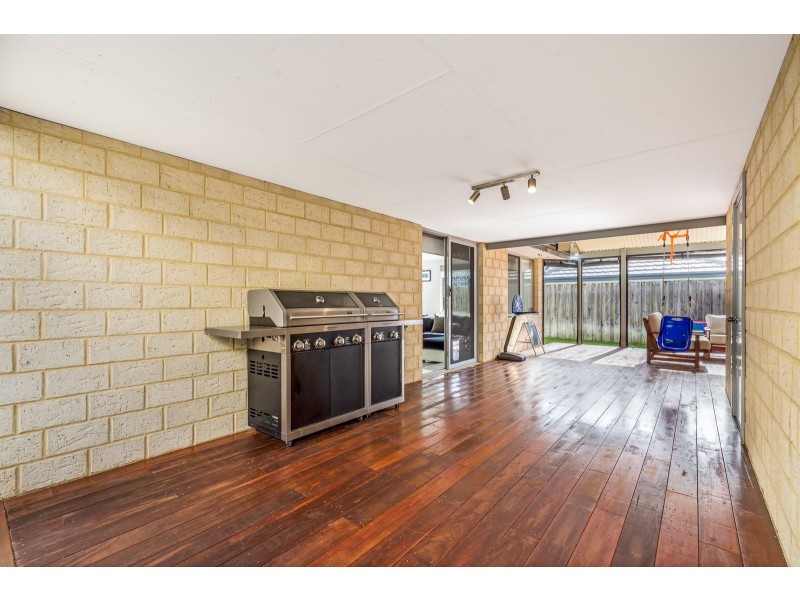 44 Tinsel Street, Yanchep WA 6035