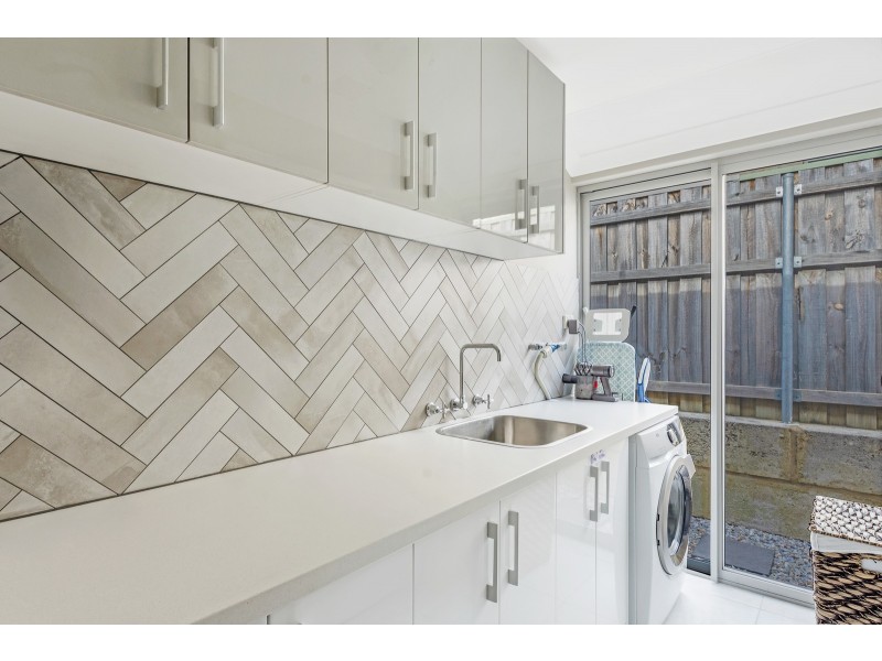 44 Tinsel Street, Yanchep WA 6035