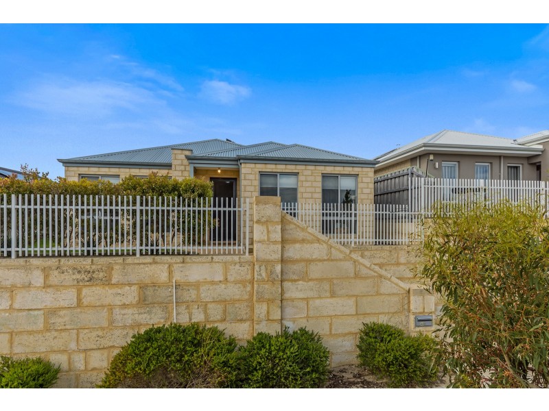 44 Tinsel Street, Yanchep WA 6035