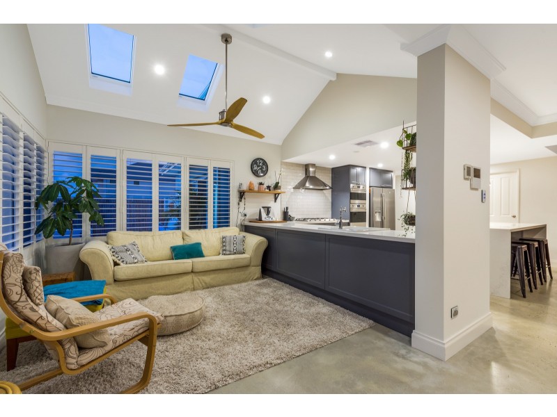 22 Cobia Vista, Yanchep WA 6035